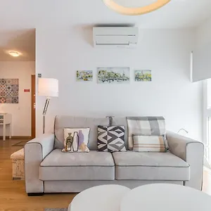 Of Principe Real Liberdade In The Heart Of With Private Parking Lisbon