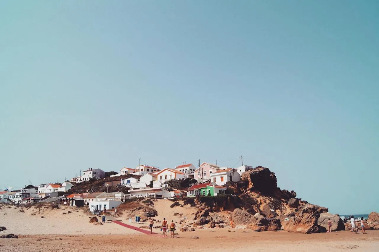 The Lighthouse Hostel Arrifana Aljezur Homestay